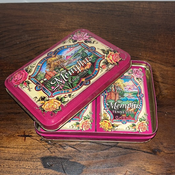 Vintage Memphis Playing Cards in Collectible Souvenir Tin (2 Packs) - Picture 8 of 9